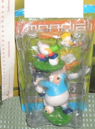 Modelli calciatori disney Gastone,Basettoni italia