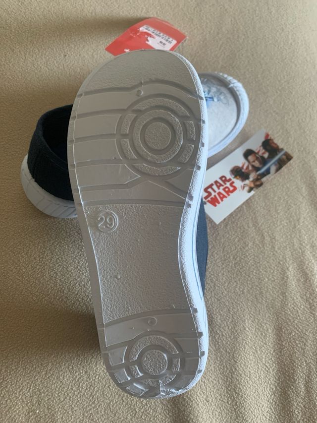 Zapatillas con velcro STAR WARS SIN ESTRENAR