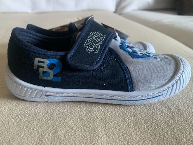 Zapatillas con velcro STAR WARS SIN ESTRENAR