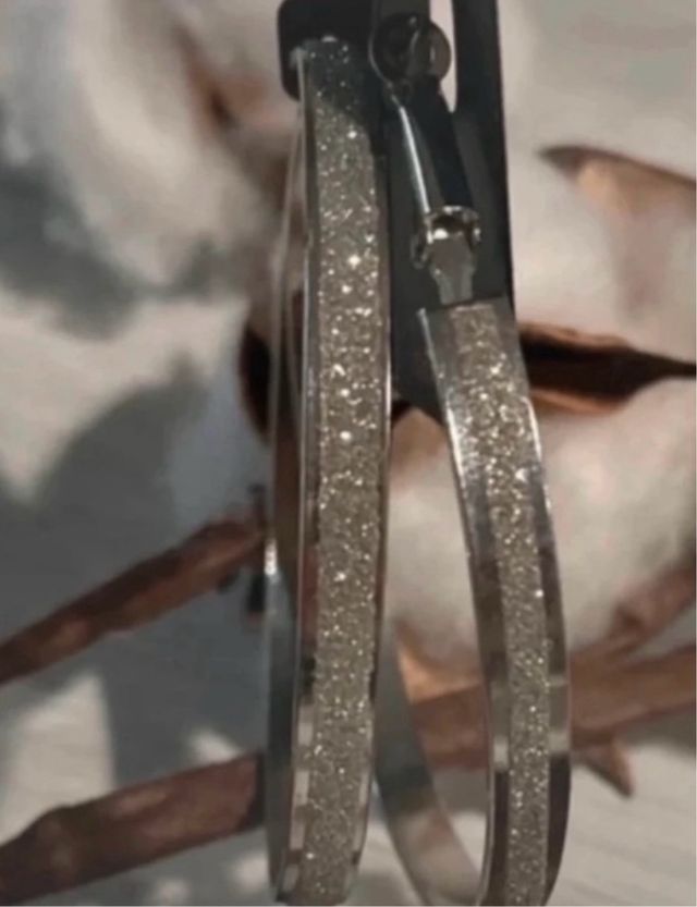 Orecchìni OVS idea regalo nuovi