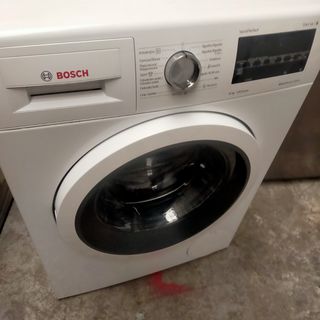 Lavadora semi nueva marca Bosch ocho kilos