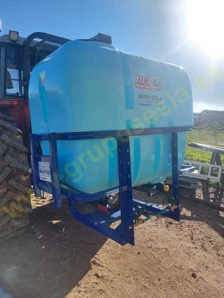 CUBA SUSPENDIDA 1000 LITROS FUMIGACION Y HERBICIDA