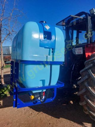 CUBA SUSPENDIDA 1000 LITROS FUMIGACION Y HERBICIDA