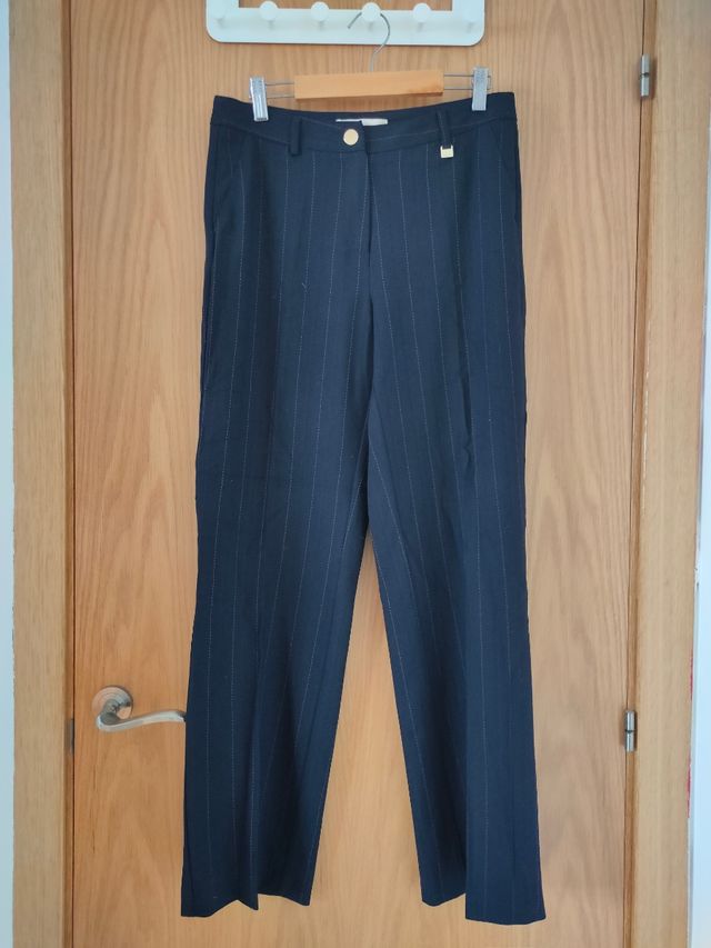 Pantalón de pinzas con rayas rosas (T38)