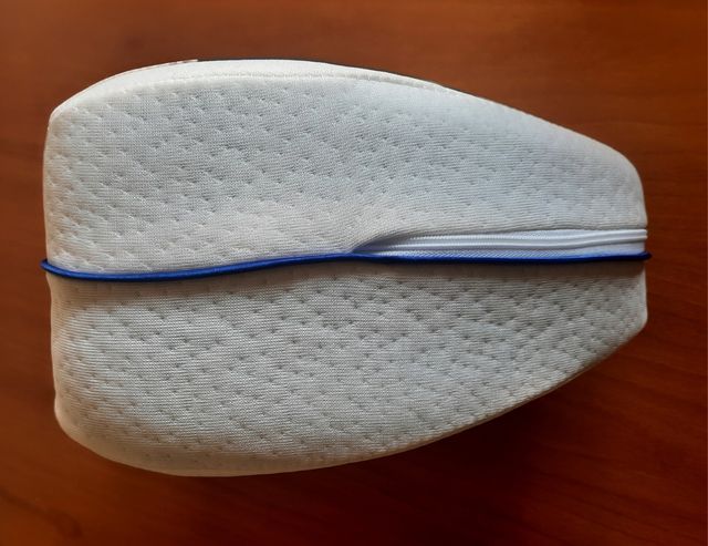 Almohada para piernas