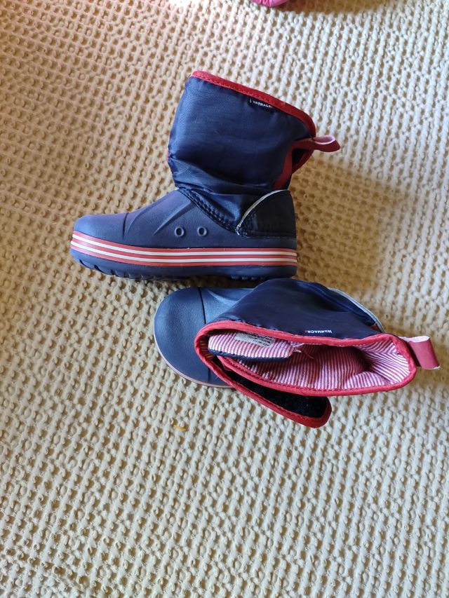 Botitas impermeables número 27