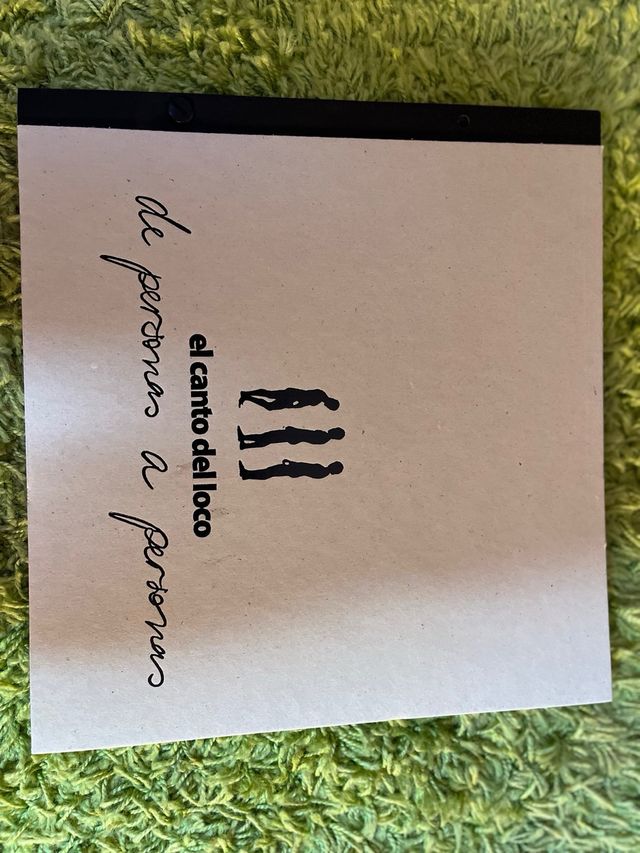 discos y libro el canto del loco