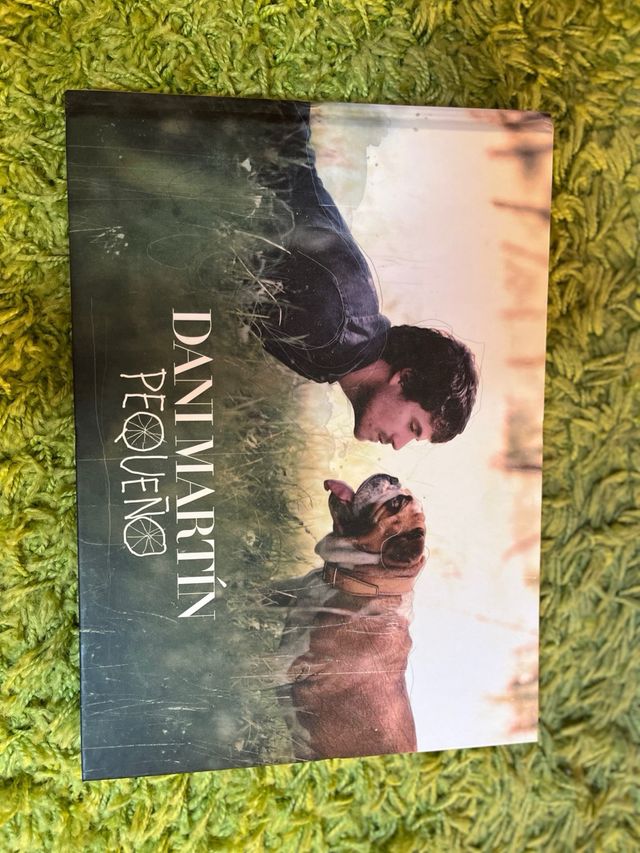 discos y libro el canto del loco