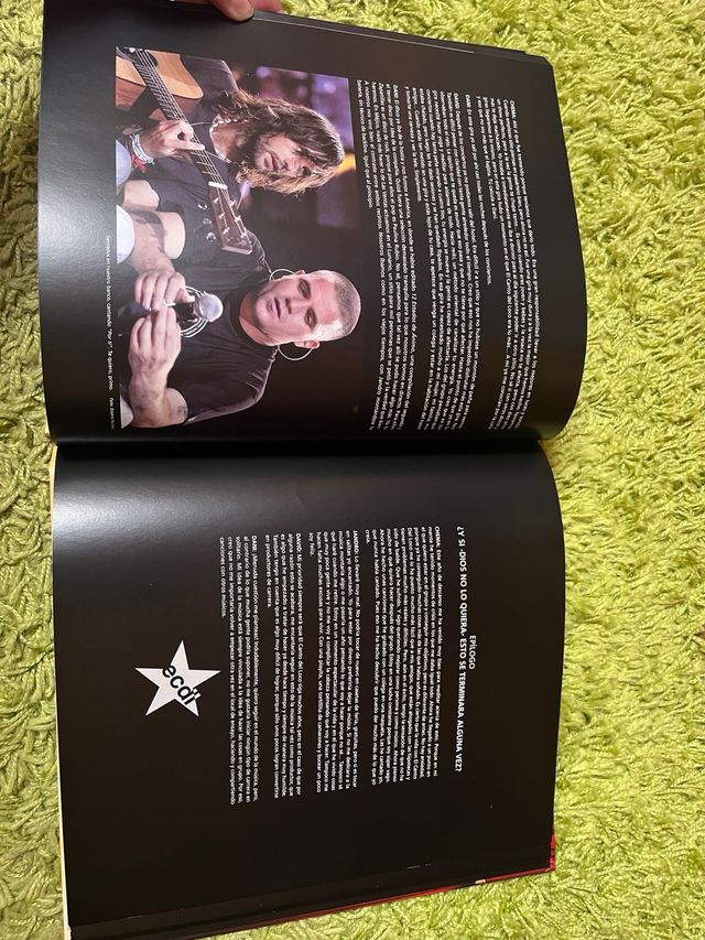 discos y libro el canto del loco