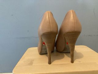 zapatos de tacón piel nude zara T37
