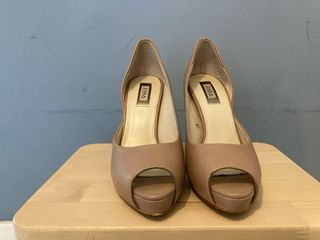zapatos de tacón piel nude zara T37