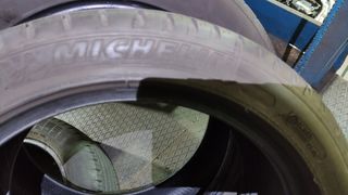 Vendo neumáticos Michelin 