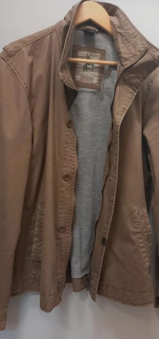 Cazadora Zara Man
Talla XL