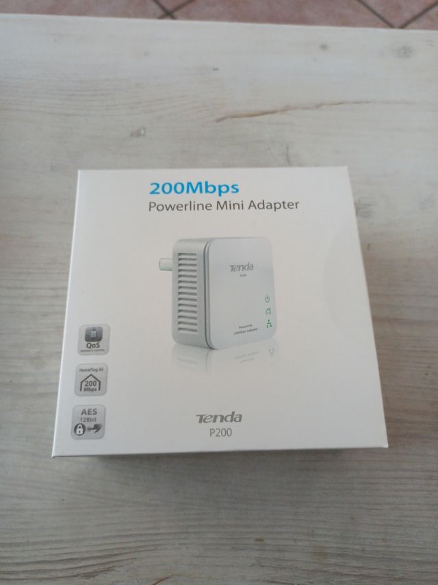 Tenda P200 Powerline mini adapter