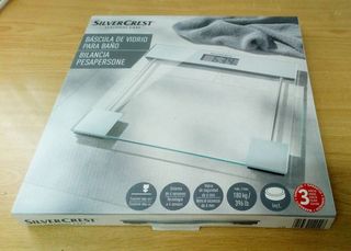 BASCULA DE VIDRIO PARA BAÑO