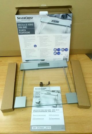 BASCULA DE VIDRIO PARA BAÑO