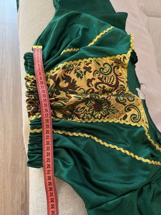 Bailarina arabe adulto