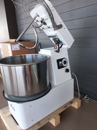 AMASADORA ESPIRAL DE 50 LITROS