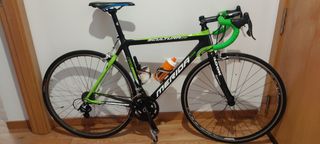 Bicicleta Mérida de carbono 