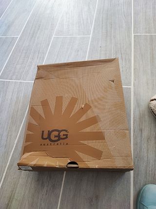 Stivali Ugg classic Cardy numero 38