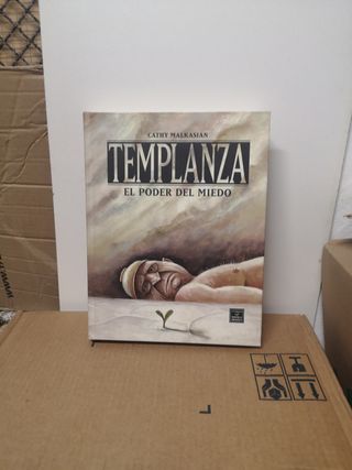 TOMOS Y TOMITOS LA CÚPULA