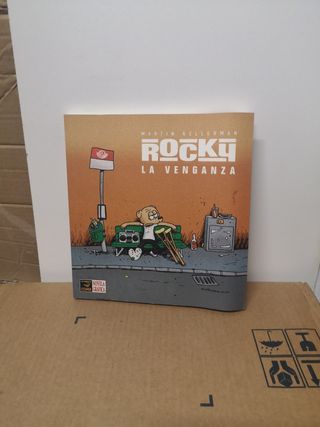 TOMOS Y TOMITOS LA CÚPULA