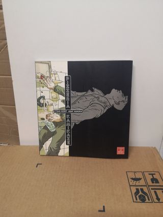 TOMOS Y TOMITOS LA CÚPULA