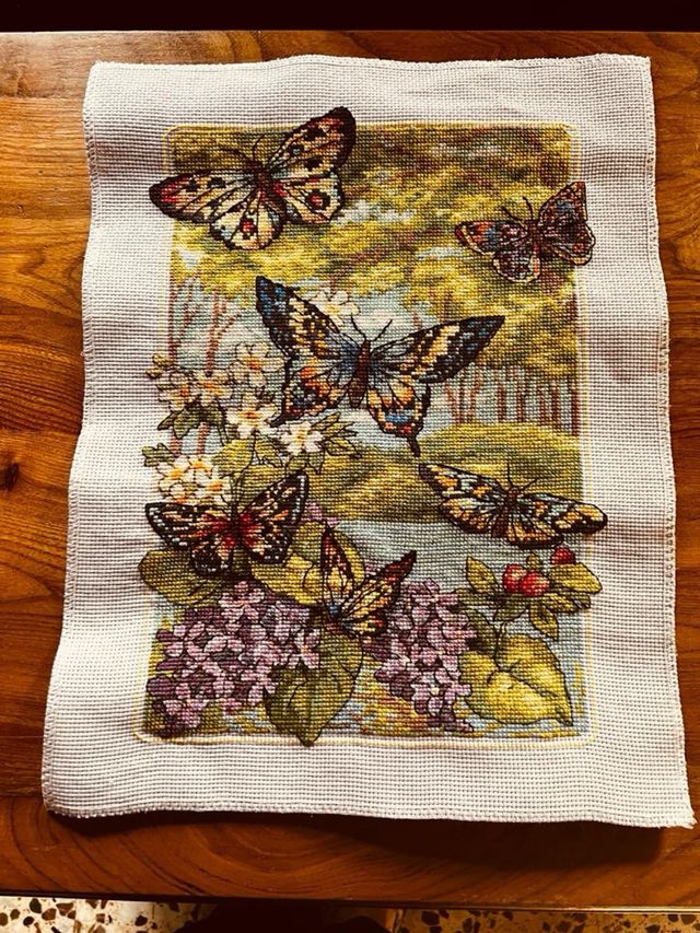 Cuadro mariposas punto de cruz 