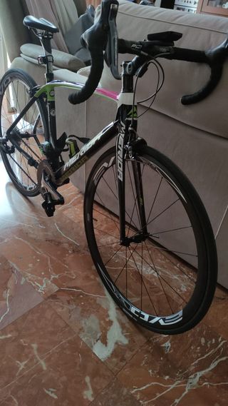 Bicicleta Merida Scultura Lampre en Carbono Nueva.