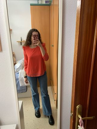 Blusa color salmón de Pull&Bear