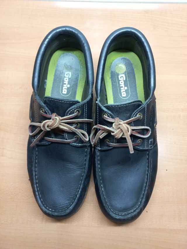 Náuticos azul marino talla 42