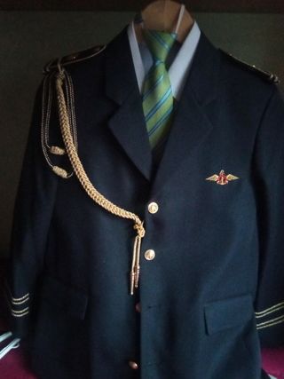 Black fraide, Traje de comunión 