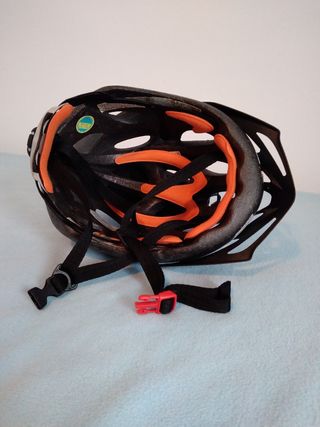 Maillot, culotte, casco ciclismo
