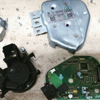 ​REPARACIÓN  CLONACION MODULO ELV AUDI