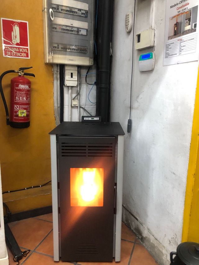 ESTUFA DE PELLETS MODELO TERESA