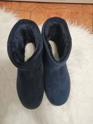 Botas pelo azul