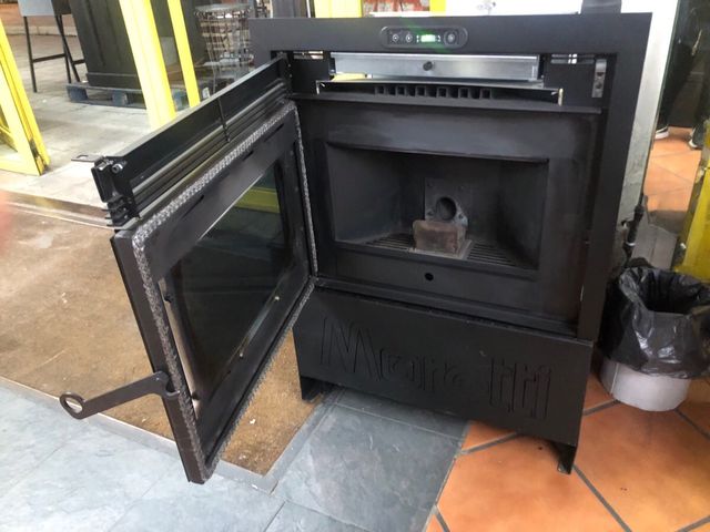 INSERTABLE DE PELLET MODELO IRON 13KW