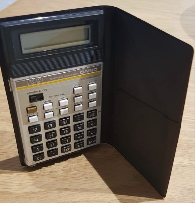 Calculadora Casio.