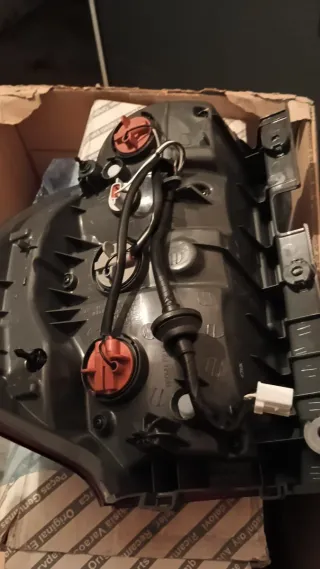 Piloto trasero izquierdo Kia Ceed Tourer