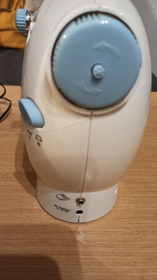 Jocca máquina de coser portatil