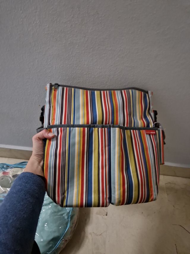 Cojin lactancia y bolso carrito