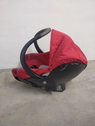 Maxi-Cosi Bebe Confort, 0-13kg, rojo