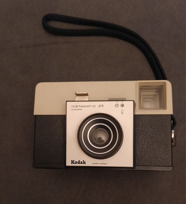 Cámara Kodak Instamatic 25