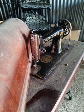 Maquina coser singer