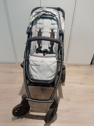 Capazo y silleta uppa baby