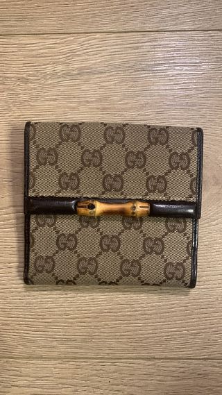 Cartera Gucci modelo Bamboo 