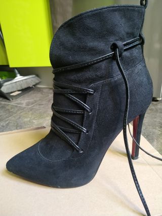 Botas de Ante negras, talla 37