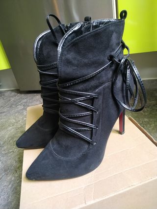 Botas de Ante negras, talla 37