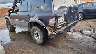 Nissan gr y61 piezas