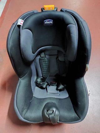Silla Chicco de auto grupo 1/2 con isofix